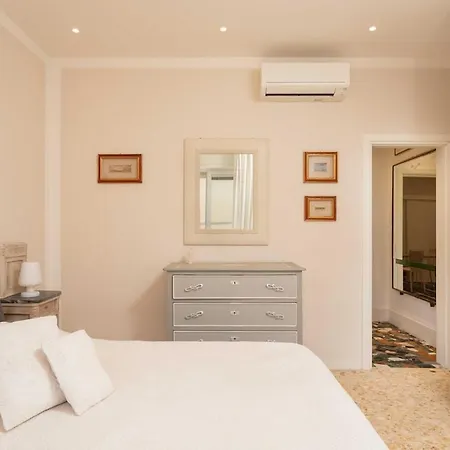 Apartment Sea View And 400 Meters From The