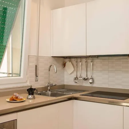 Apartment Sea View And 400 Meters From The