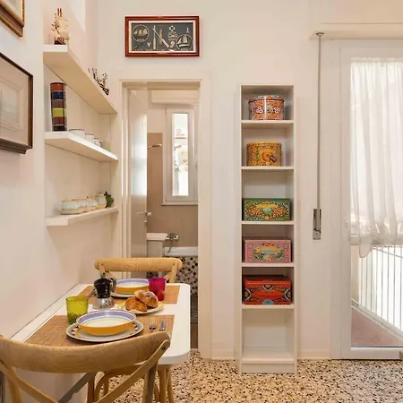 Sea View And 400 Meters From The * Viareggio